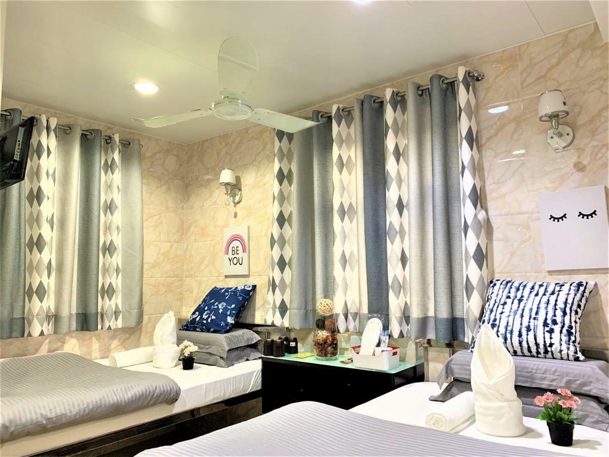 Super Guest House Hong Kong Exterior photo
